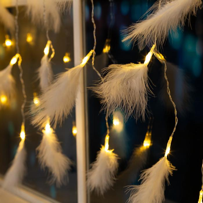 Гирлянда «Занавес» 3 × 1.4 м с насадками «Перья», IP20, прозрачная нить, 80 LED, свечение тёплое белое, 8 режимов, 220 В
