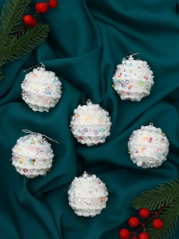 Набор шаров пластик d-6 см, 6 шт Набор шаров пластик d-6 см, 6 шт "Акли" белый