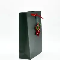 Пакет подарочный «С Новым годом», с ёлочной игрушкой, 31 × 40 × 11 см