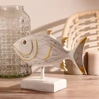 Сувенир на подставке «Рыба белая», 30×8×22 см, дерево Сувенир на подставке «Рыба белая», 30×8×22 см, дерево