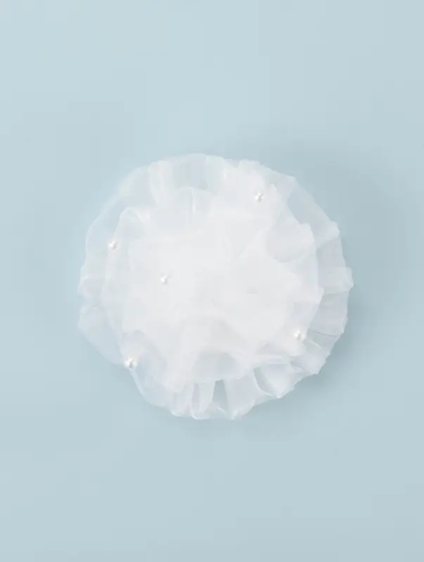 Бант для волос на резинке &laquo;Школьница&raquo;, волна жемчуг, d=9 см, белый