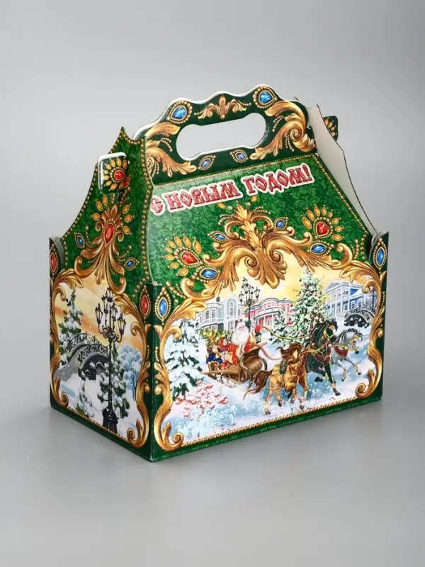 Подарочная новогодняя коробка «ЧУДО ТРОЙКА в золоте» 20×12×19 см Подарочная новогодняя коробка «ЧУДО ТРОЙКА в золоте» 20×12×19 см