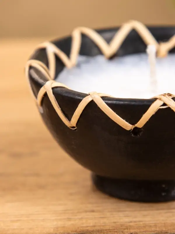 Свеча в керамической чаше, 9х9х5 см Свеча в керамической чаше, 9х9х5 см