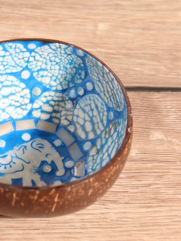 Чаша Чаша "Слон" 14х14х6 см, кокос