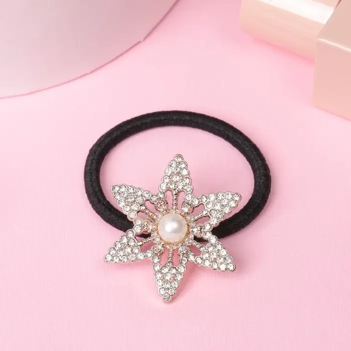 Резинка для волос "Вильма" цветок, 5 см