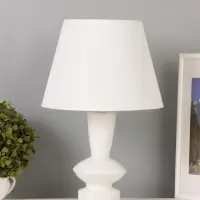 Лампа настольная RISALUX &laquo;Ваза&raquo;, 40 Вт, Е14, белая, 24&times;24&times;38 см