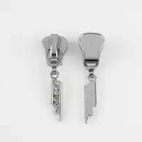 Бегунок для молнии &laquo;Трактор&raquo;, №8, &laquo;Стразы&raquo;, 10 шт., цвет никель