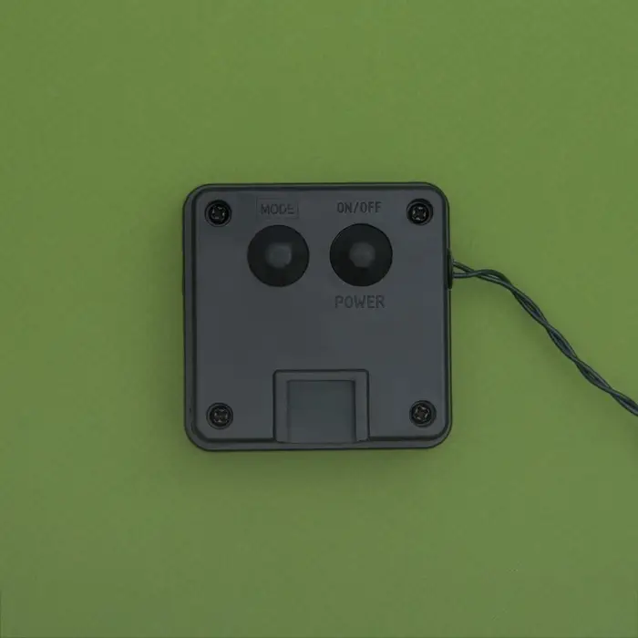 Гирлянда &laquo;Нить&raquo;, 4.5 м, уличная, с насадками &laquo;Пчёлка&raquo;, IP44, 30 LED, 2 режима, солнечная батарея, тёмная нить, свечение тёплое белое