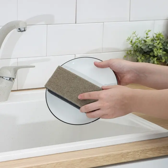 Губка бытовая с чистящим слоем Raccoon «Лофт», 1 шт, 15×7×4,5 см, профильная, крупонопористый поролон Губка бытовая с чистящим слоем Raccoon «Лофт», 1 шт, 15×7×4,5 см, профильная, крупонопористый поролон