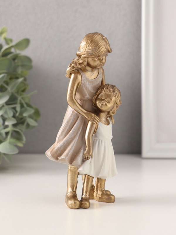 Сувенир полистоун  Сувенир полистоун "Старшая и младшая сестрёнки" 6,5х5,5х14 см