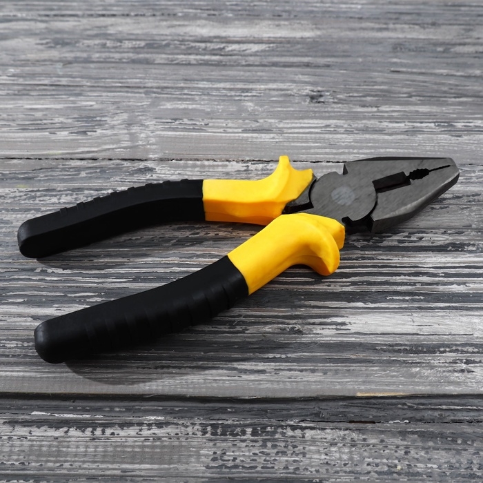 Подарочный набор инструментов в кейсе «Мастер на все руки», 11 предметов