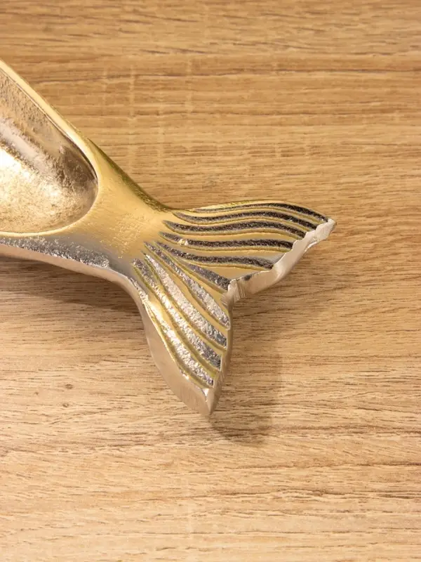 Блюдо сервирочное Блюдо сервирочное "Рыбка" алюминий 32х9х1,5 см