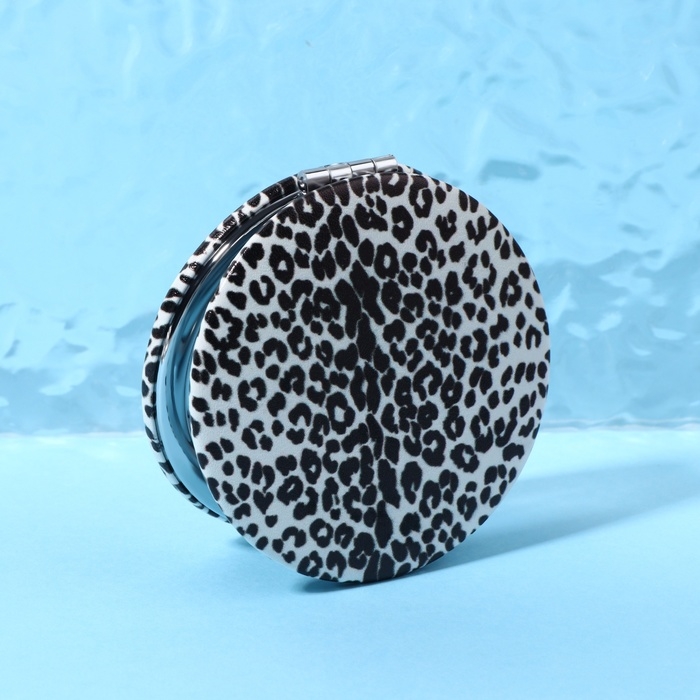 Зеркало складное «ANIMAL», d = 7 см, с увеличением, искусственная кожа, цвет «зебра» Зеркало складное «ANIMAL», d = 7 см, с увеличением, искусственная кожа, цвет «зебра»