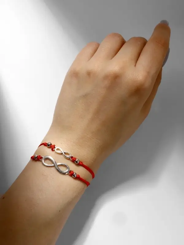 Браслет-оберег &laquo;Красная нить&raquo; In love мы с тобой связаны, набор 2 шт. цвет серебро, 5.5 см