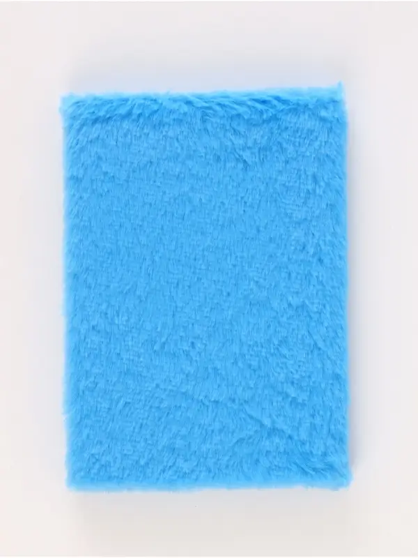 Пушистый блокнот и ручка многоцветная Стич, голубой Пушистый блокнот и ручка многоцветная Стич, голубой