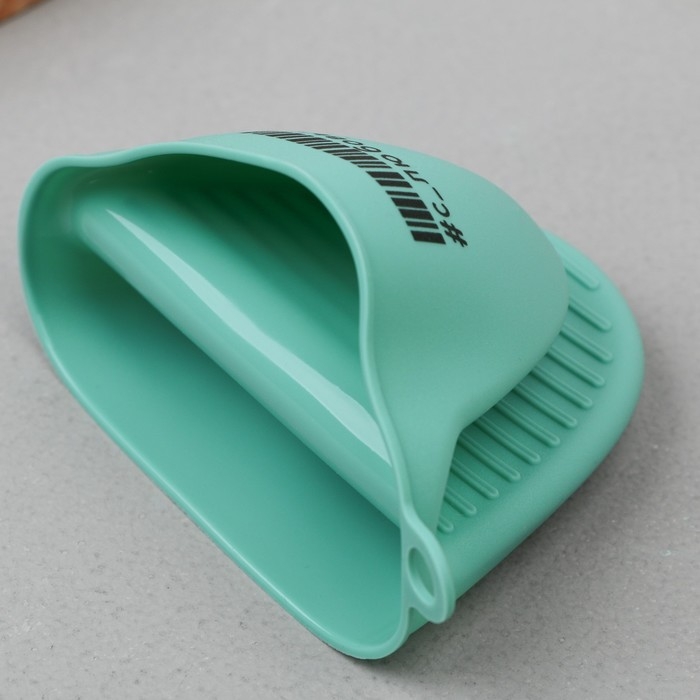 Прихватка для горячего «Авокадо», силикон, 11 х 8.3 см, цвет зеленый Прихватка для горячего «Авокадо», силикон, 11 х 8.3 см, цвет зеленый