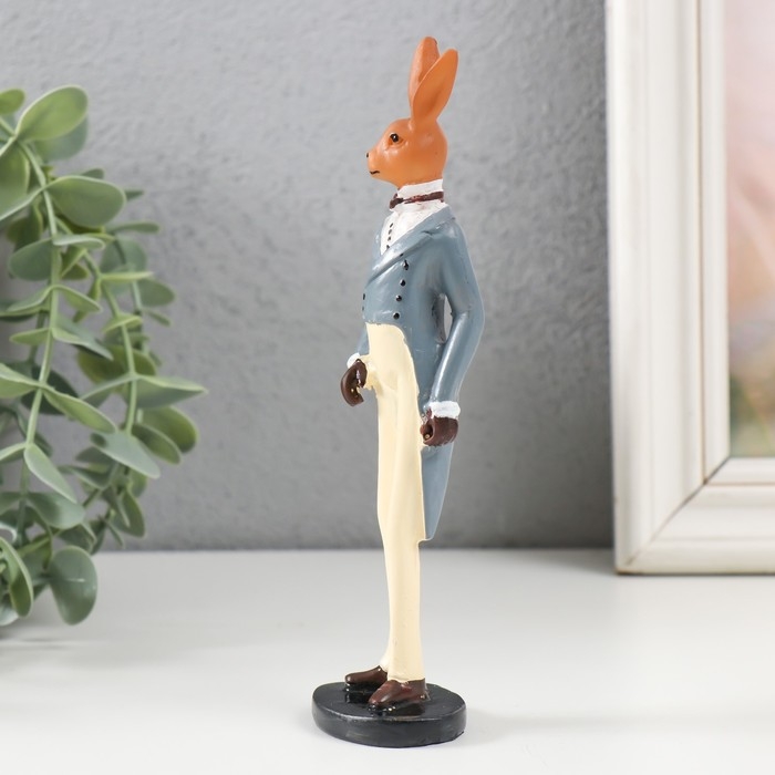 Сувенир полистоун Сувенир полистоун "Заяц в синем фраке с белыми брюками"