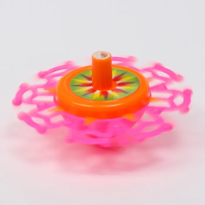 Волчок «Вихрь» со свистком, виды МИКС Волчок «Вихрь» со свистком, виды МИКС