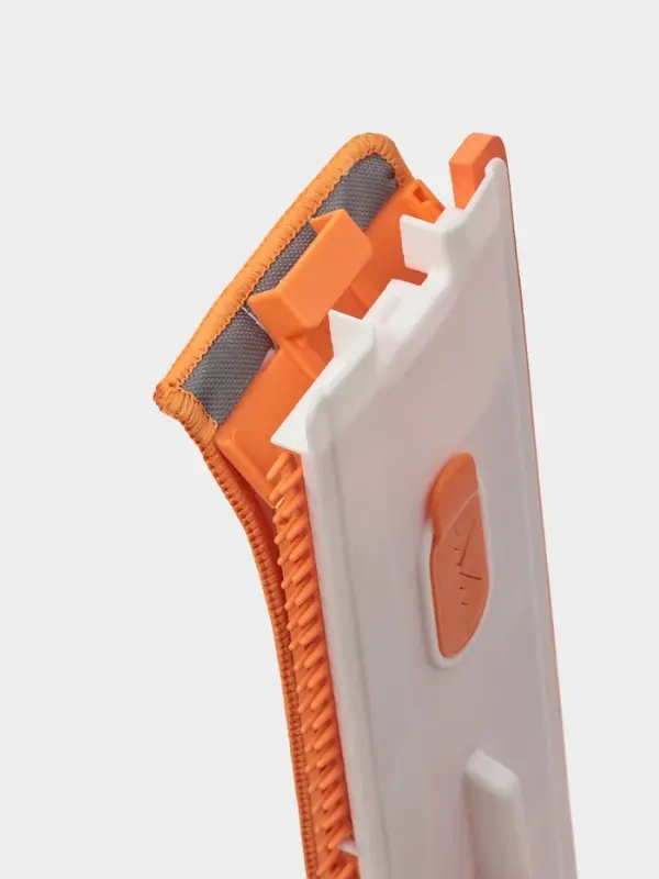 Швабра с отжимом, водосгоном и щёткой Raccoon, 2 насадки из микрофибры 50&times;11 см, стальная ручка 141 см