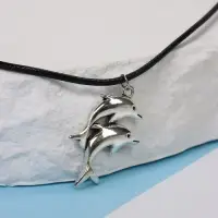 Кулон на шнурке &laquo;Дельфины&raquo;, цвет чернёное серебро на чёрном шнурке, 45 см
