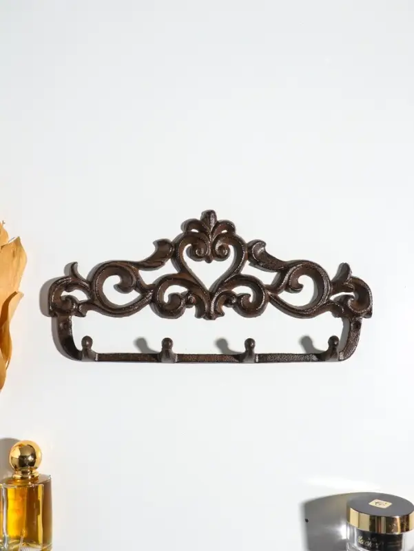 Крючки настенные &laquo;Сердце с узорами&raquo;, ключница декоративная, чугун, 31&times;15&times;3.4 см