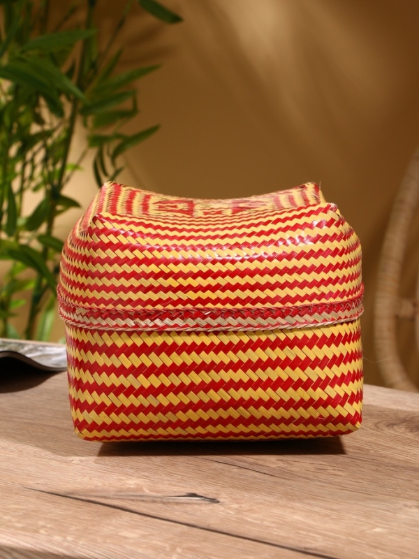 Корзинка плетеная  Корзинка плетеная "Севилья" 24х24х15 см