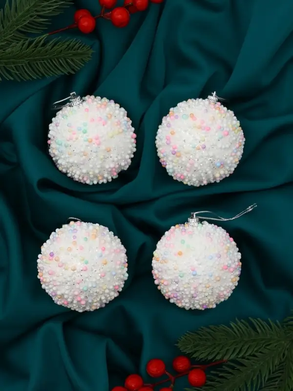 Набор шаров пластик d-7 см, 4 шт Набор шаров пластик d-7 см, 4 шт "Абель" колор