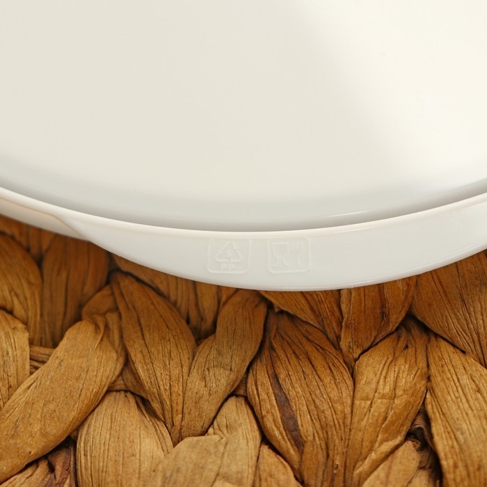 Миска с крышкой «Гранат», 1 л, 17×16,2×8 см, цвет красный Миска с крышкой «Гранат», 1 л, 17×16,2×8 см, цвет красный