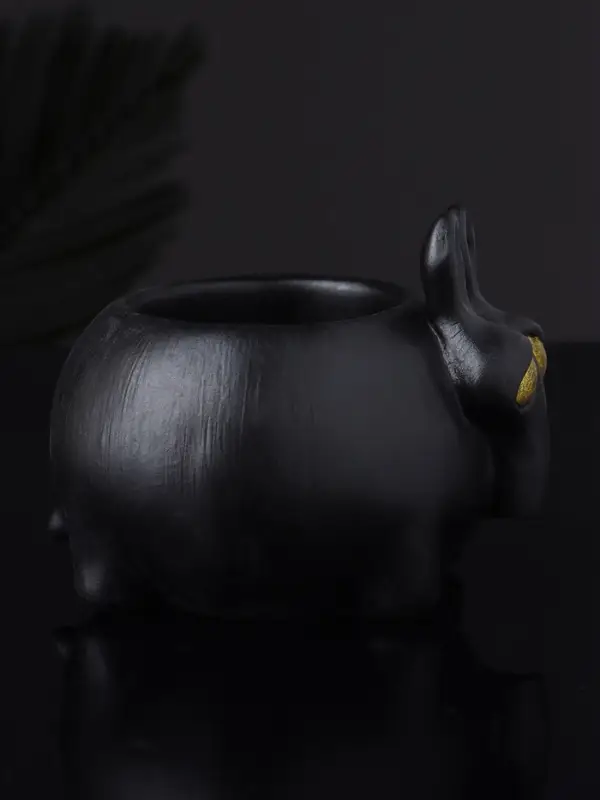 Кашпо "Медоед" 7х9 см, черный