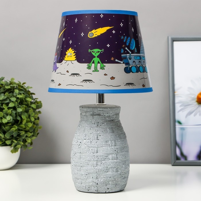 Настольная лампа  Настольная лампа "Космос" Е14 15Вт 20х20х33,5 см RISALUX