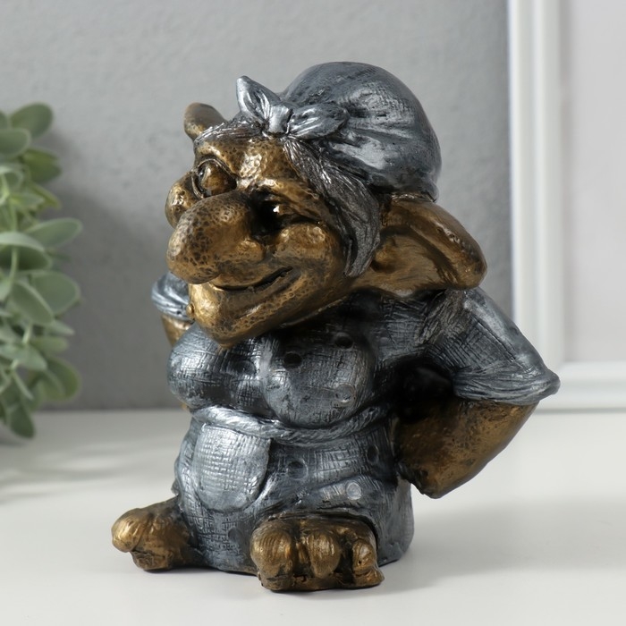 Копилка Копилка "Тролчиха Петровна" 14,5х 14х11 см.