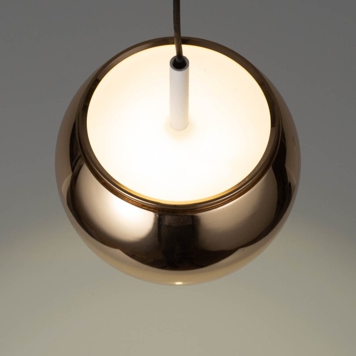 Светильник BayerLux Светильник BayerLux "Лона" 1хLED 12Вт золото 9,5х9,5х8-200 см