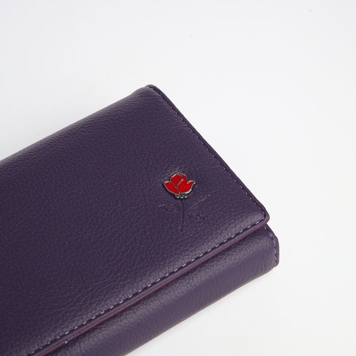 Кошелёк женский на магните, цвет фиолетовый