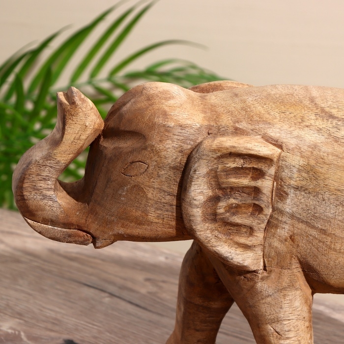 Сувенир Сувенир "Слоник" манговое дерево 24х8х20,5 см