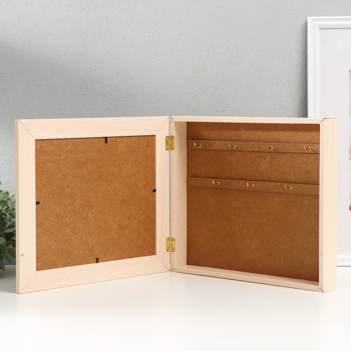 Ключница Ключница "Разбойники" молочный дуб 26х31 см