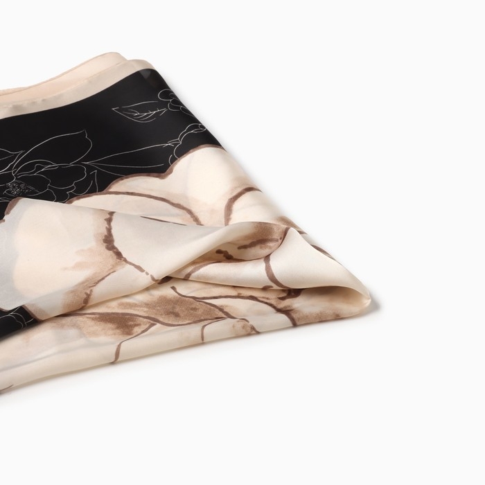 Платок женский MINAKU р-р 70*70 см, цв. бежевый Платок женский MINAKU р-р 70*70 см, цв. бежевый