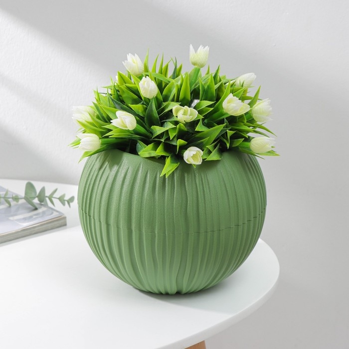 Кашпо для цветов со вставкой «Сфера», 1,7 л, d=13,5 см, h=16 см, цвет оливковый Кашпо для цветов со вставкой «Сфера», 1,7 л, d=13,5 см, h=16 см, цвет оливковый