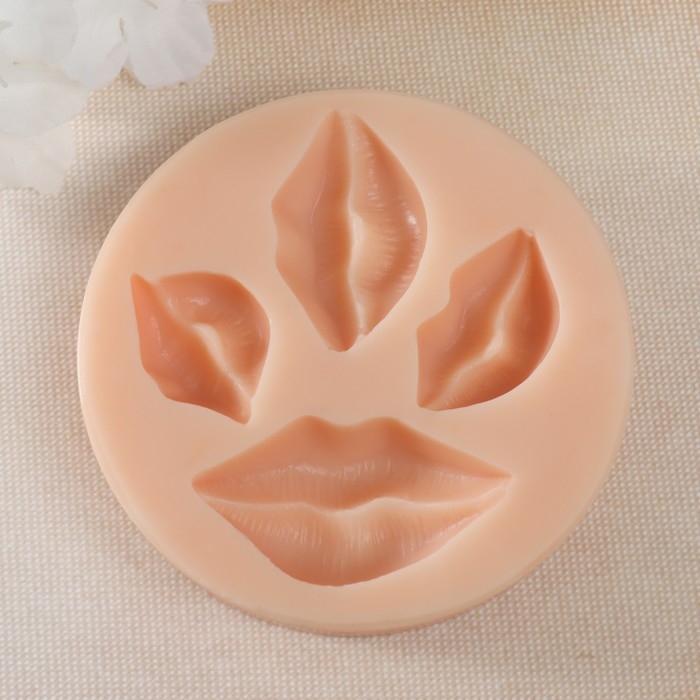 Молд силикон Молд силикон "Губы" 4,5х2,5х1,2 2,7х1,8х1,1 3х1,8х1,1 3,5х2,2х1,1 см