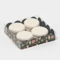 Коробка для кондитерских изделий с пластиковой крышкой «Новогодние игрушки», 13 х 13 х 3 см