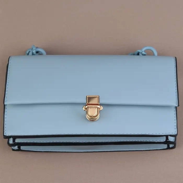 Застёжка для сумки, 2.5×3.1 см, цвет золотой Застёжка для сумки, 2.5×3.1 см, цвет золотой