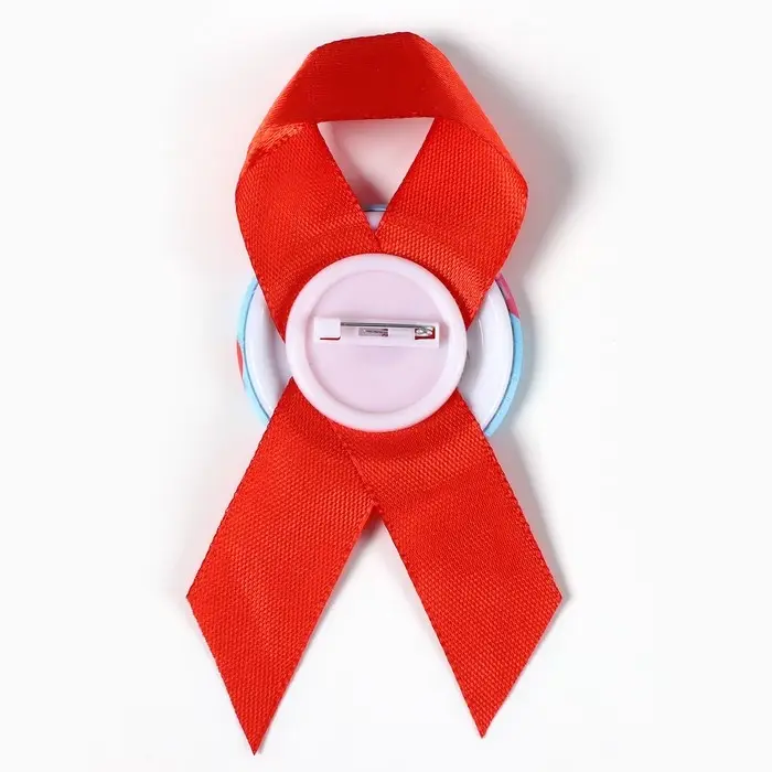 Значок с лентой  Значок с лентой "Выпускник детского сада", диам 4,5 см, набор 5 шт