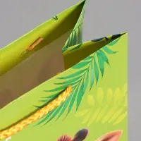 Пакет подарочный "Маленький большой друг" ламинированный 18 х 22,3 х 10 см