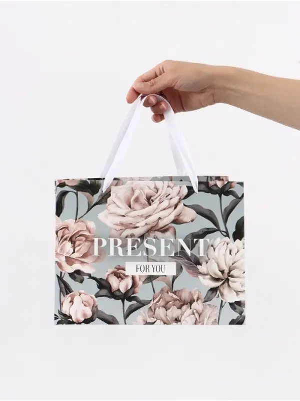 Пакет подарочный с широким дном, упаковка, &laquo;For you&raquo;, 25&times;19&times;18 см