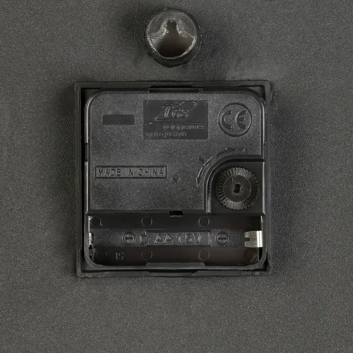 Часы настенные "Роза", 22.5 х 18.7 см, дискретный ход