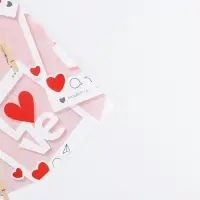 Бумага упаковочная глянцевая двухсторонняя &laquo;Там, где живёт любовь&raquo;, 70&times;100 см