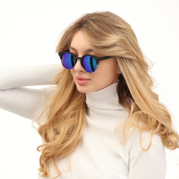 Очки солнцезащитные OneSun, uv 400, 14 х 14 х 5 см, линза 4.7 х 4.1 см, синие Очки солнцезащитные OneSun, uv 400, 14 х 14 х 5 см, линза 4.7 х 4.1 см, синие