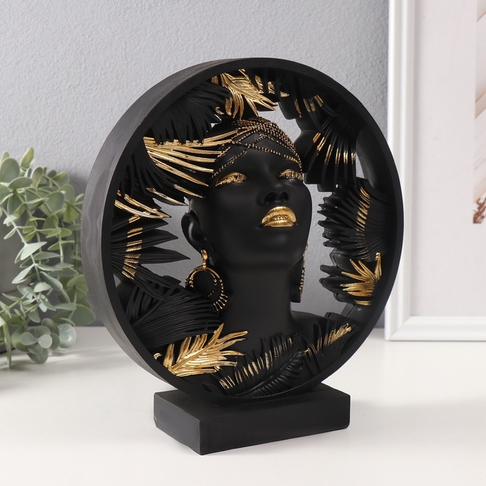 Сувенир полистоун бюст Сувенир полистоун бюст "Девушка в украшениях, в джунглях" чёрный 6х20,5х23 см