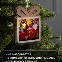 Подвеска световая &laquo;Белочка с подарками&raquo;, 11&times;9 см, от батареек LR41&times;3, свечение тёплое белое