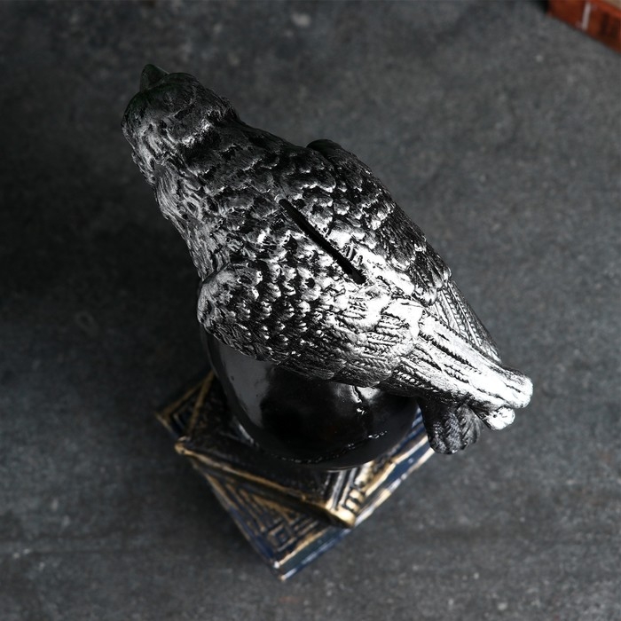 Копилка  Копилка "Ворон  на черепе"