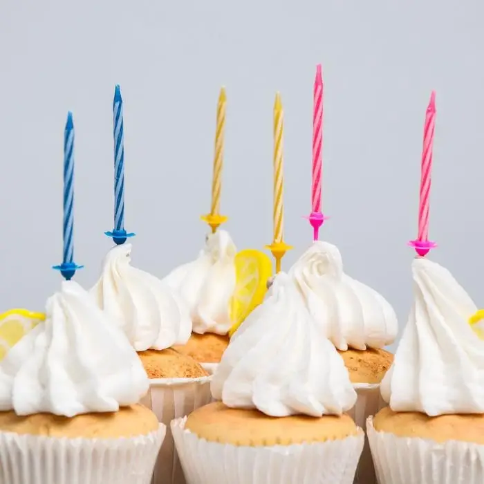 Свечи для торта незадуваемые, 10 шт., Холодное сердце Свечи для торта незадуваемые, 10 шт., Холодное сердце